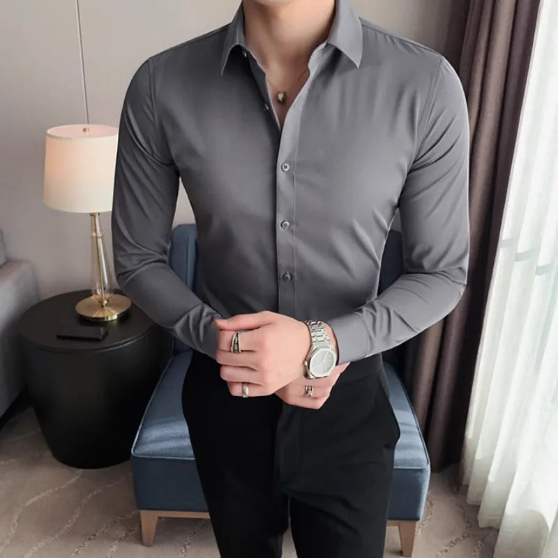 Camicia da uomo in misto cotone: eleganza e comfort per l'uso quotidiano