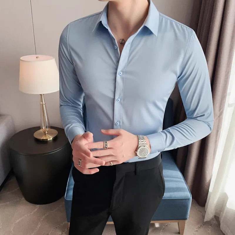 Camicia da uomo in misto cotone: eleganza e comfort per l'uso quotidiano